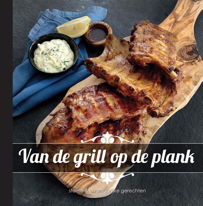 Van de grill op de plank